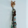 Load image into Gallery viewer, Gato perchero modelo 1
